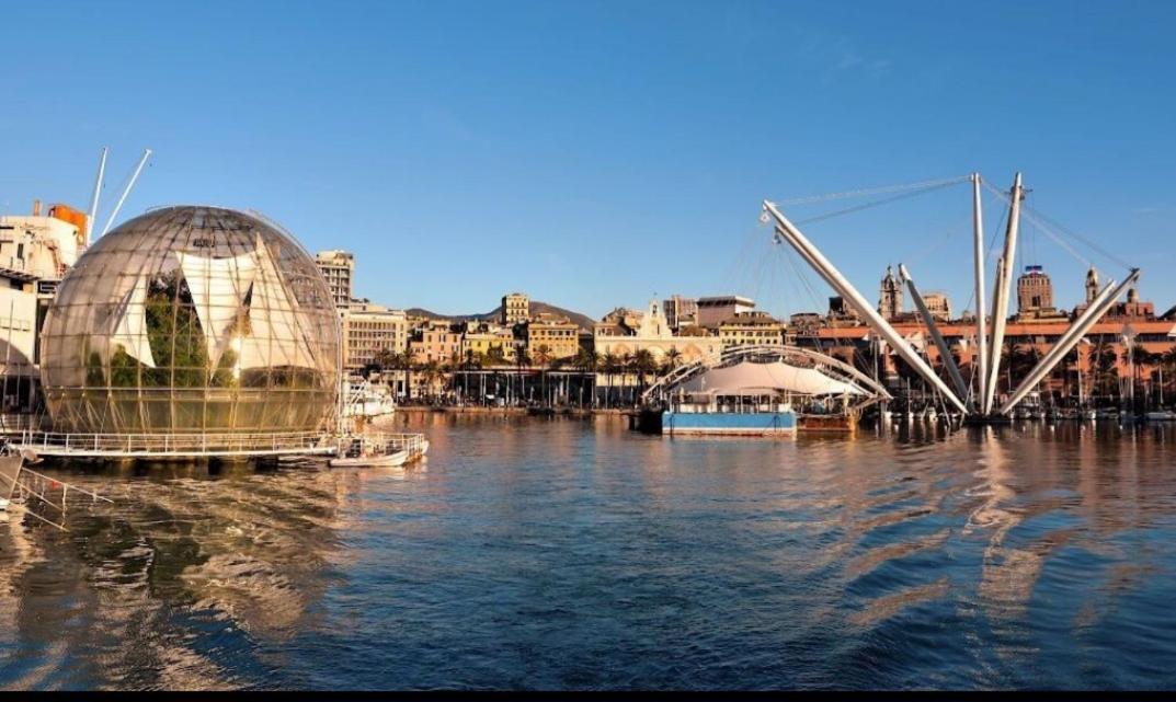 Apartmán La Jemma Del Porto Antico Janov Exteriér fotografie